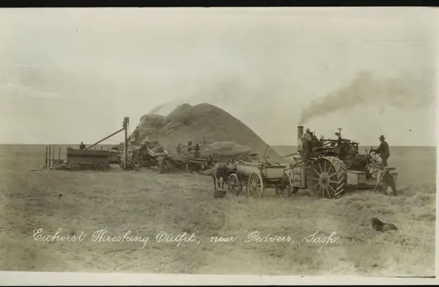 Eichorst threshing outfit near Redvers